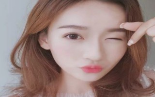 如何带美瞳正确的，如何带美瞳正确的佩戴方法