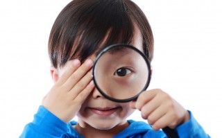 带隐形眼镜有闪光怎么办，带隐形眼镜有闪光怎么办呢